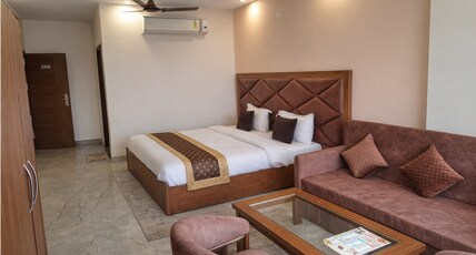 Hotel aroma crown Room Type - FAMILY ROOM
