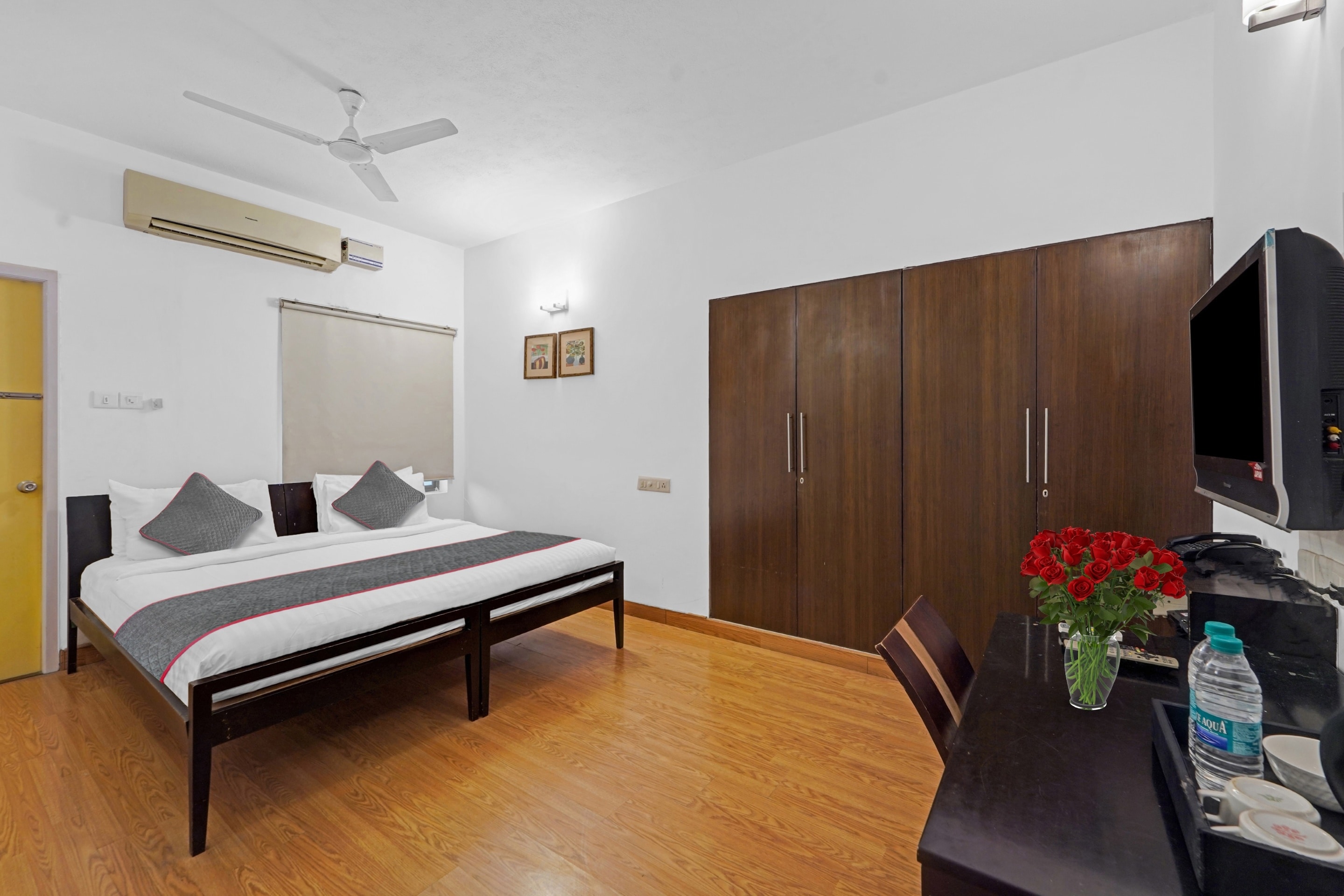 Townhouse 1005 G Silver Hotels & Resorts OMR - Tap to explore photos