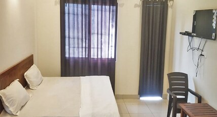 Hotel OC And Resort Room Type - executive rooms with Balcony and pool view Hotel OC And Resort Room Type - executive rooms with Balcony and pool view