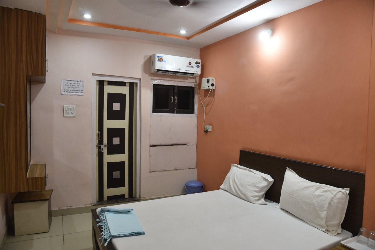 hotel shakti - Tap to explore photos