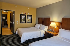 Holiday Inn Express Hotel & Suites Perry-National Fairground Area