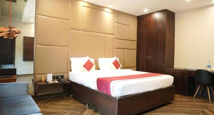 Hotel The Presidency Room Type - Pavilion Luxury Room (Back Block )