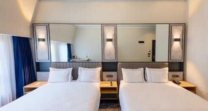 AHG Atlas Hotel Room Type - Delux Quadruple Room