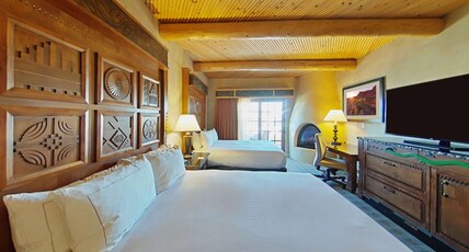 Hilton Santa Fe Buffalo Thunder Room Type - 2 QUEEN BEDS W FIREPLACE