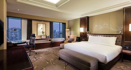 DoubleTree by Hilton Hotel Chongqing North Room Type - EXECUTIVE DELUXE ROOM KING