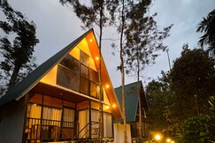 Vriksha Munnar | Serene Hill View A-Frame Cabin Stay