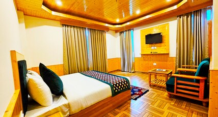 Marina Heights Room Type - Super Deluxe Valley View with Private Balcony Marina Heights Room Type - Super Deluxe Valley View with Private Balcony