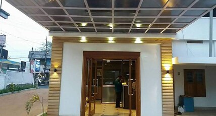 Premier Tourist Home Room Type - Non Ac Standard Double Room - Bachelors only