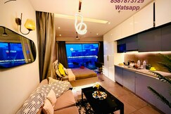 Cozy   luxury spira suite   with amazing view
