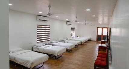 KPM RIVER VIEW RESORTS Room Type - PREMIUM DOORMITORY