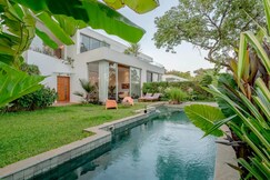 Staymaster Villa Avyakta Lux 3BR Pool in Assagao