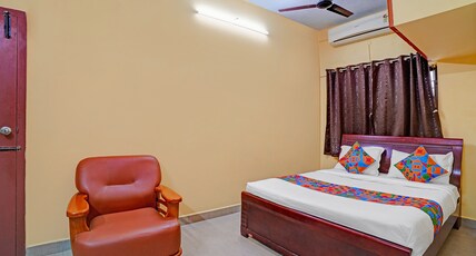 FabHotel Nimalan Residency Tambaram Room Type - Deluxe Room