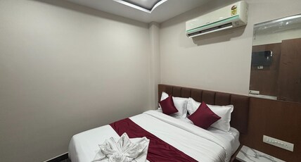 Hotel Sayari Inn Room Type - Deluxe Room