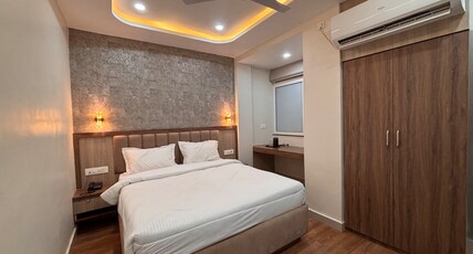 Hotel Ravindraya Residency Room Type - Executive Room