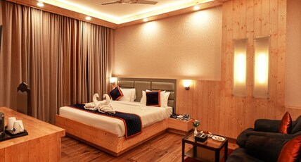 Hotel Bella Heights - Mcleodganj Room Type - Super Deluxe AC Room with Balcony