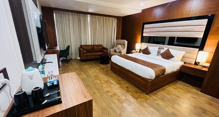 Paras Inn Room Type - Premium Room