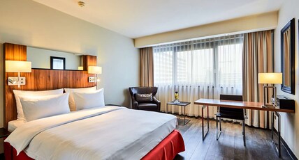 Radisson Blu Conference Hotel, Dsseldorf Room Type - Superior Room9;9;9;9;9;9;9;