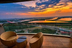 Skyvera RiverView Supernova Spira Full Day