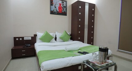 Hotel Raviraj Palace Room Type - Superior