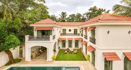 Independent 5 BHK villa Vagator Poker Table Room Type - Independent 5 BHK villa Vagator Poker Table