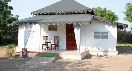 Atithi Luxury Resort Room Type - AC Cottage With Pool