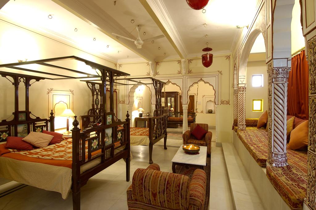 Hotel Castle Mandawa - Tap to explore photos