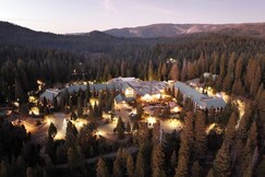 Tenaya Lodge at Yosemite