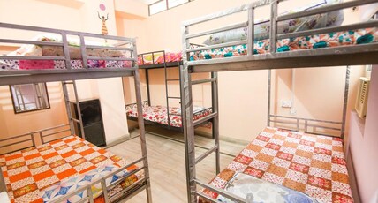 NANUS HOSTEL Room Type - Female Dorm | 6 Bunk Beds