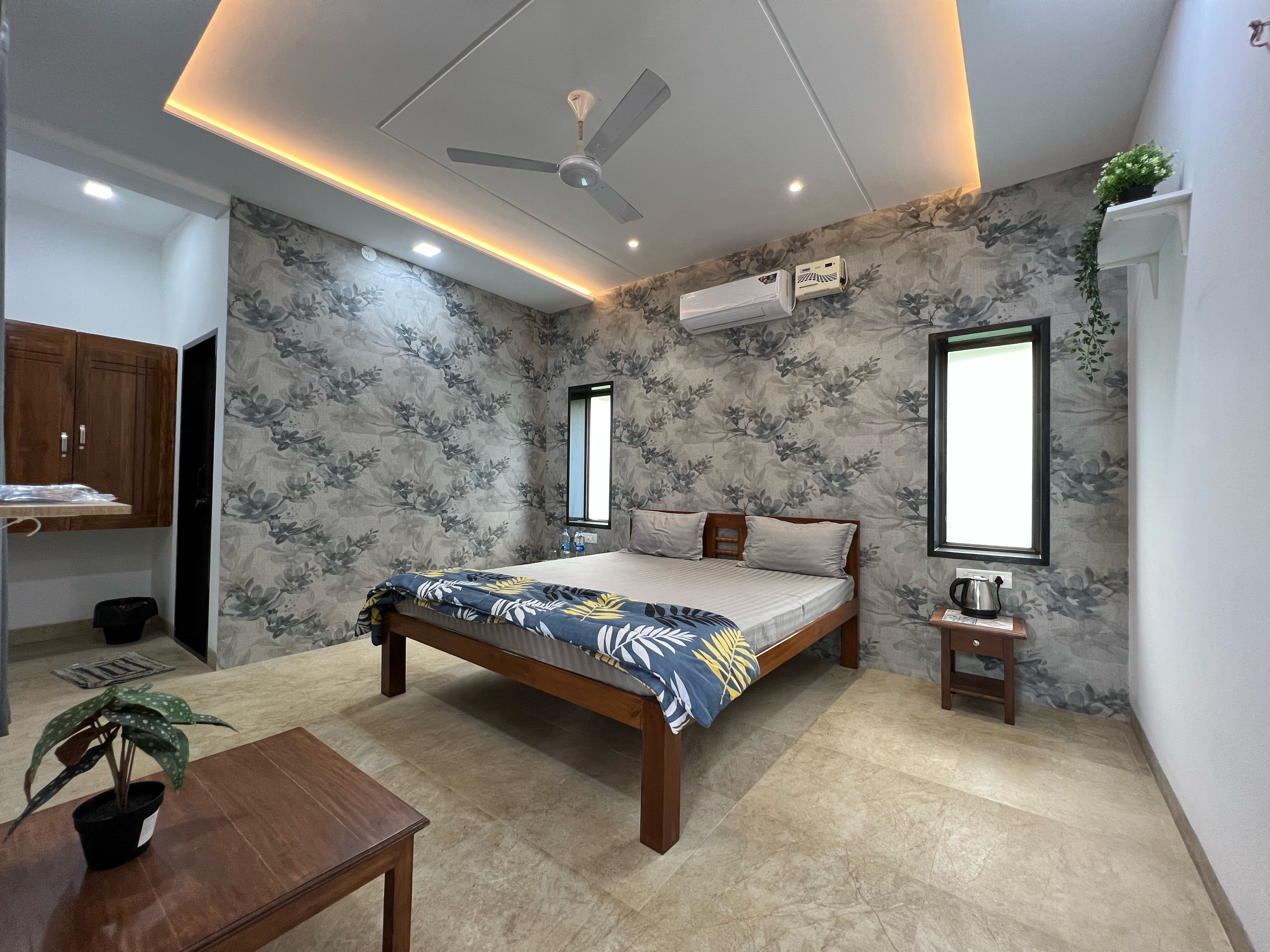 Devasmi Breeze Resort - Tap to explore photos