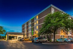 Holiday Inn Auburn-Finger Lakes Region, an IHG Hotel
