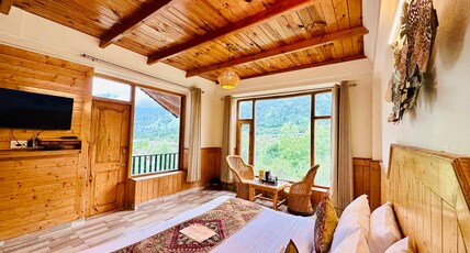 Orzu Boutique Stays Manali Room Type - Premium Rooms With Balcony