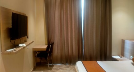HOTEL TRADITION Room Type - Deluxe Double