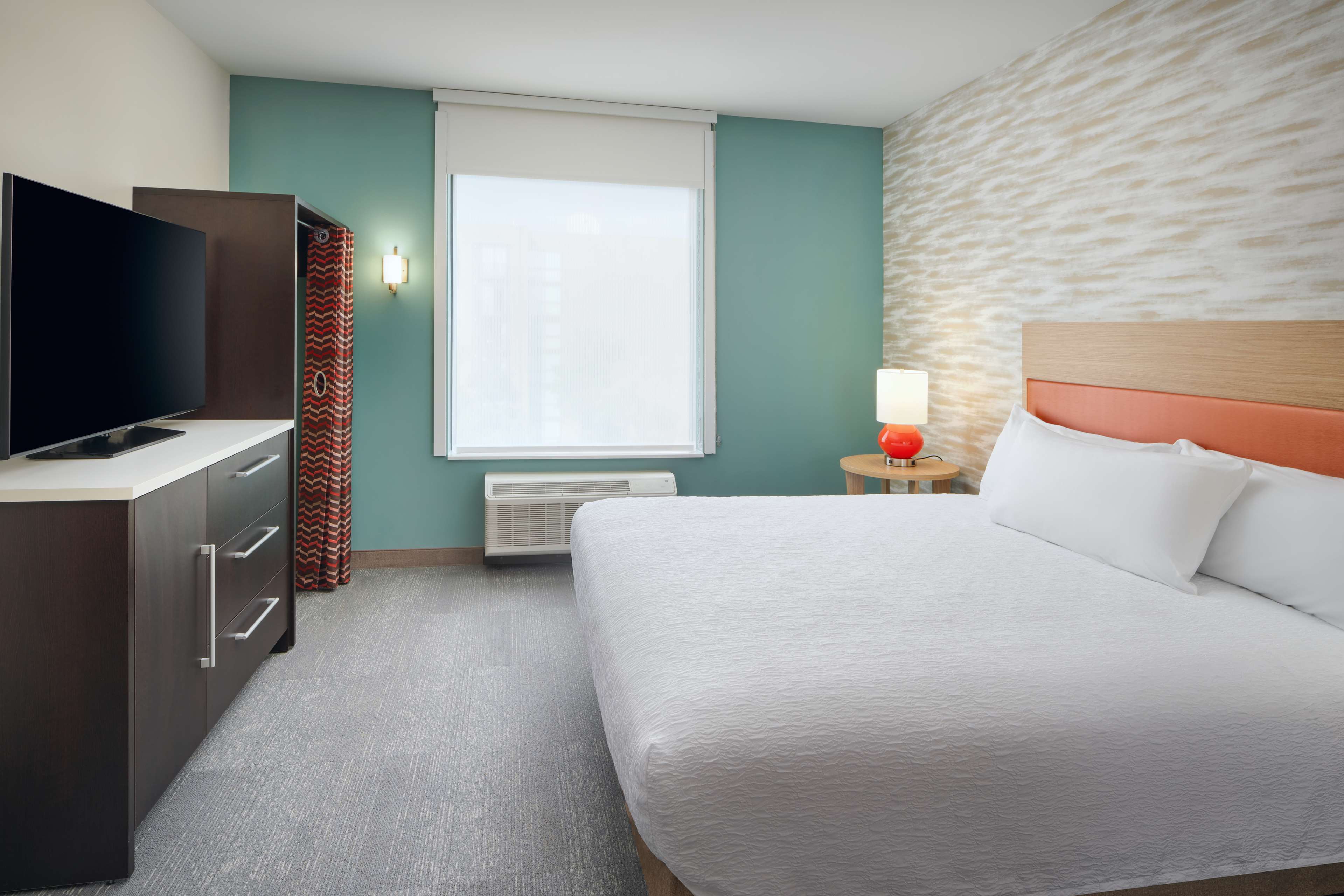 Home2 Suites by Hilton Richmond Glenside - Tap to explore photos