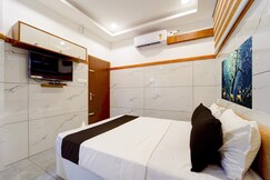 Hotel O Thomson Residency