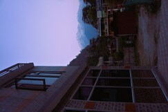 Parvati hill view homestay