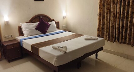 HAWAH BEACH RESORT Room Type - Deluxe Double AC Room