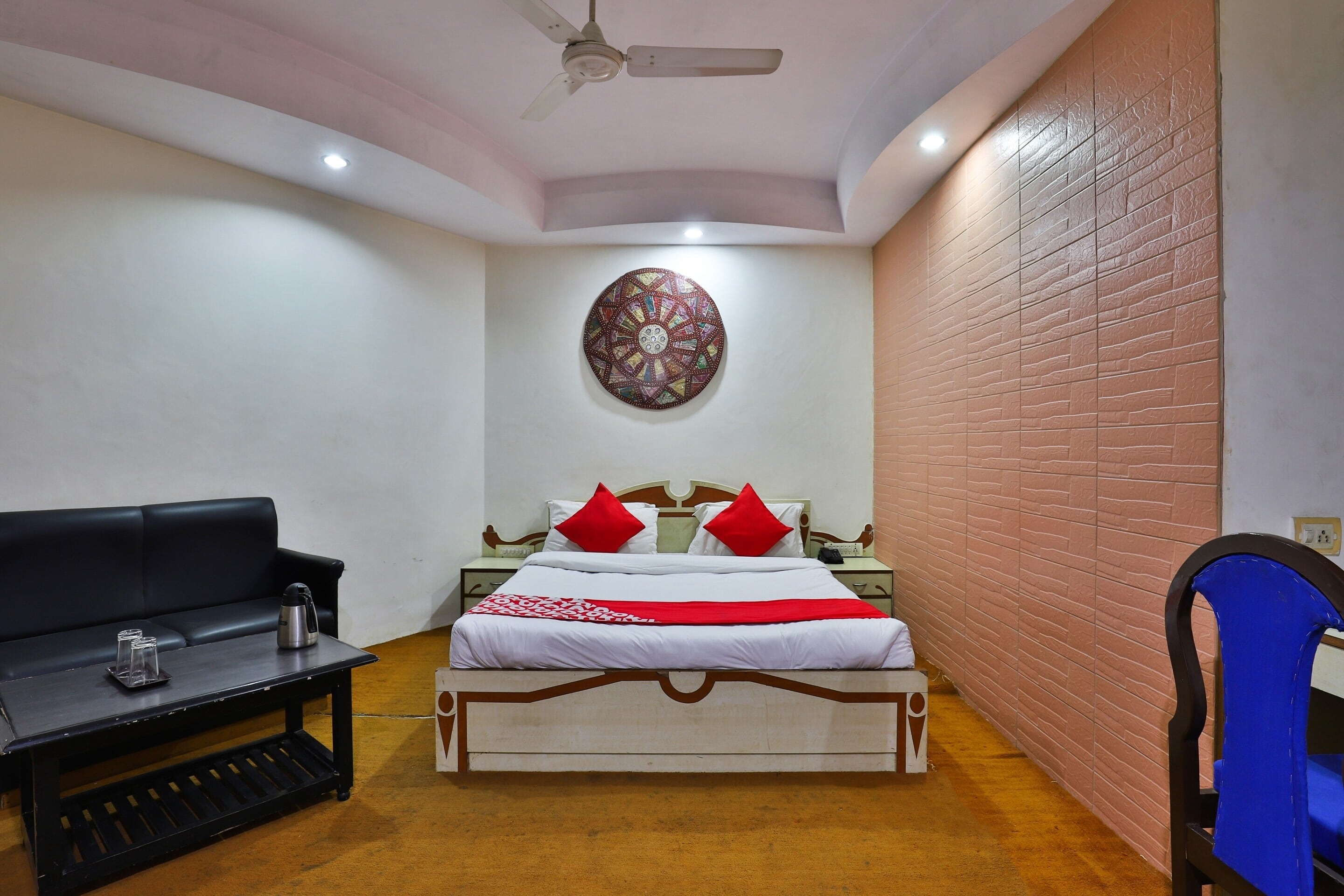 New Hotel Gokul - Tap to explore photos