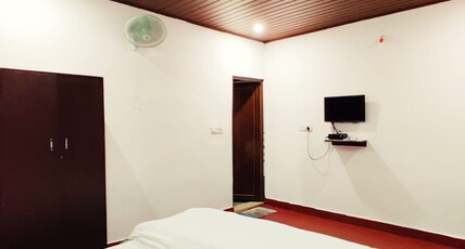 HUMBLE NEST RESORT Coorg Room Type - Deluxe AC Cottage