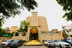 The Sunder Palace - Jaipur City Centre Hotel