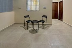 New Penthouse with rooftop terrace & skyline views