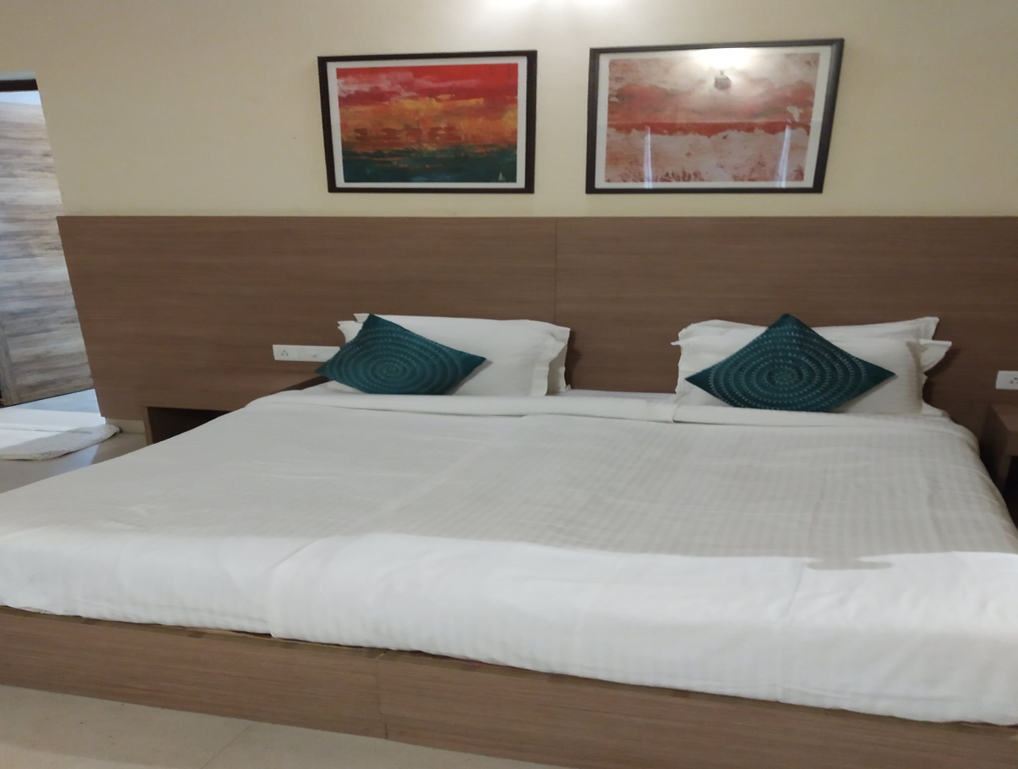 Baghaan Orchard Retreat Resort - Tap to explore photos