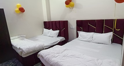 Hotel Madhurya Inn Room Type - Deluxe Room