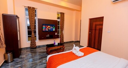 T Resort Sky-Liner Suite With Jacuzzi Room Type - CLASSIC SUITE ROOM