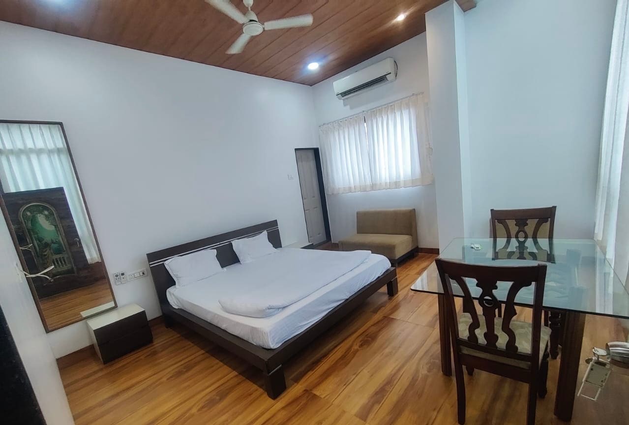 THS Hills & Horizon Homestay - Tap to explore photos