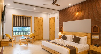 Destin Ekaant Resort By OMA (1min from River with Deep Jungle Trail) Room Type - Forest View Room