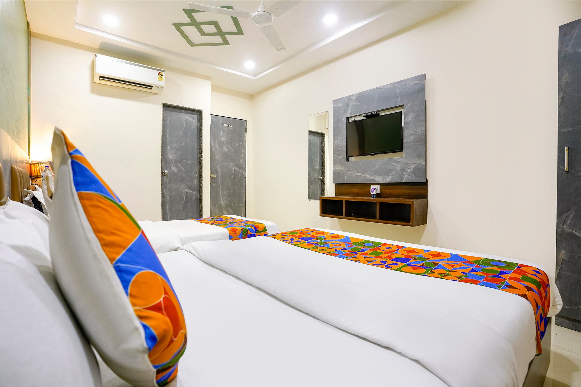 FabHotel BKC Annex - Tap to explore photos