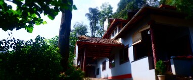 Danny's Den Homestay