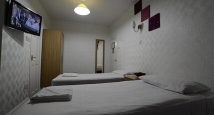 Park Hotel Ilford Room Type - Twin Room