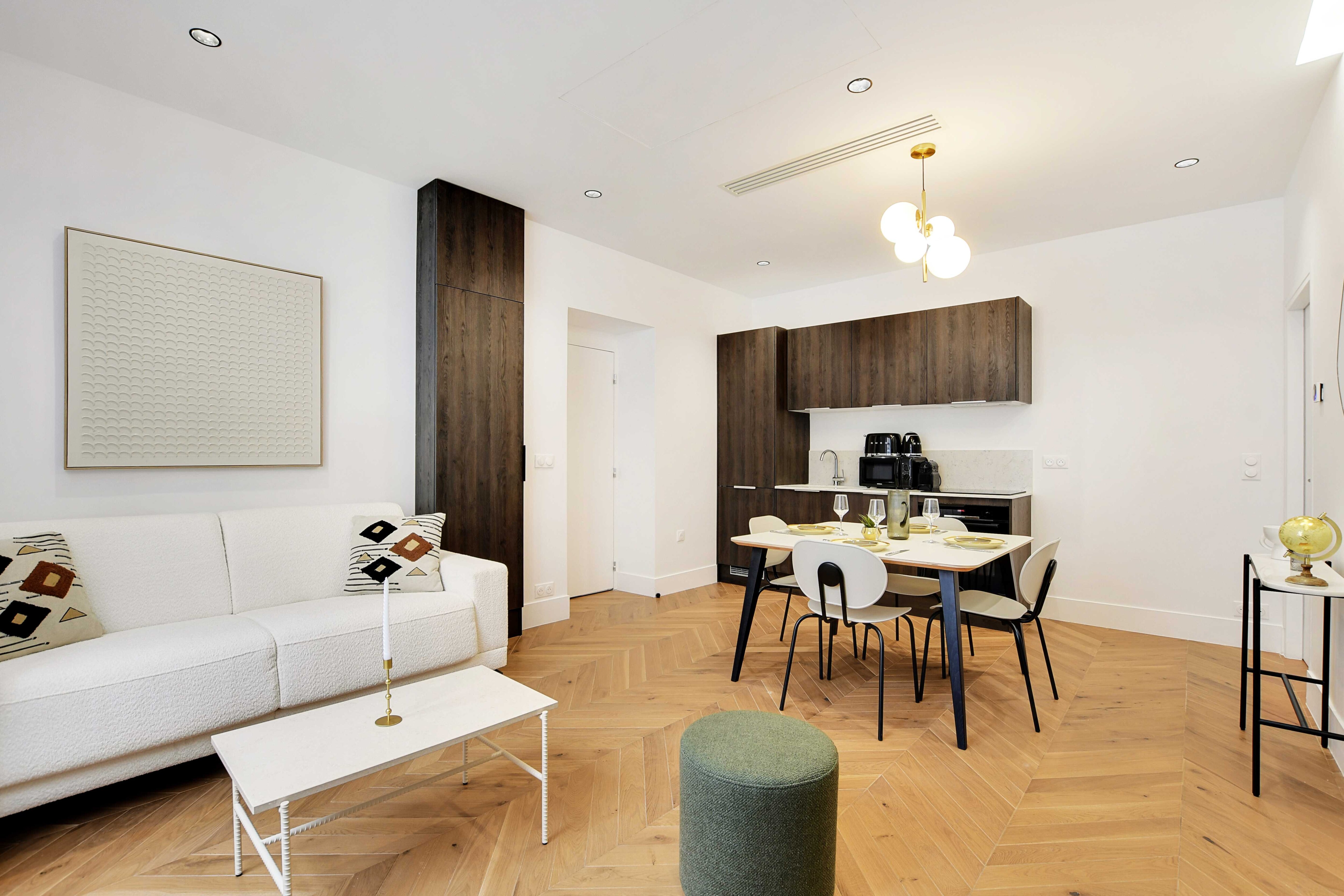 Luxury apartment 1BR/4P - Opera - Tap to explore photos