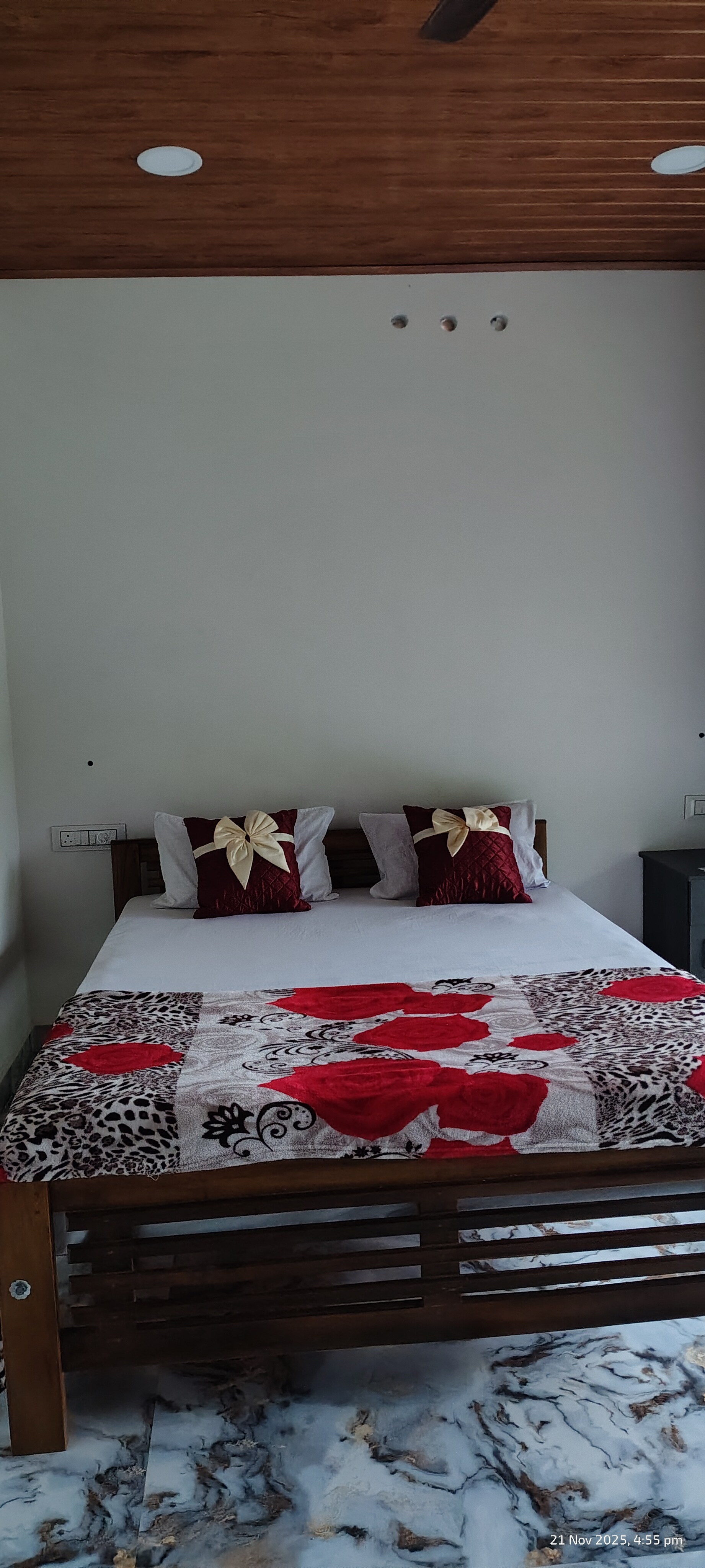 GREEN LEAF HOMESTAY MUNNAR - Tap to explore photos